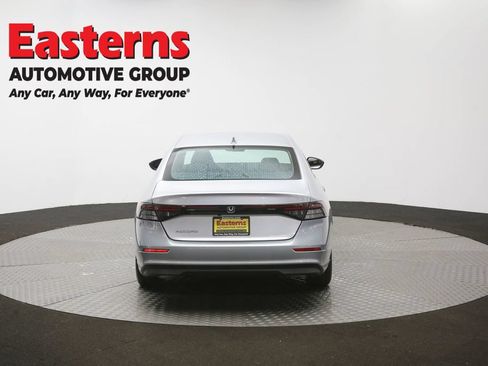 Used 2025 Honda Accord LX image 36