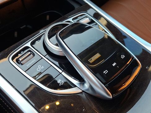 Used 2020 Mercedes-Benz G 550 image 24