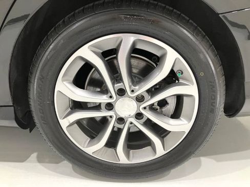 Used 2016 Mercedes-Benz C 300 Sport  Luxury w/ Multimedia Package image 19