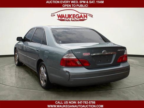 Used 2003 Toyota Avalon XLS FWD image 4