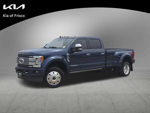 Used 2019 Ford F450 Platinum w/ Platinum Ultimate Package AWD/4WD image 1