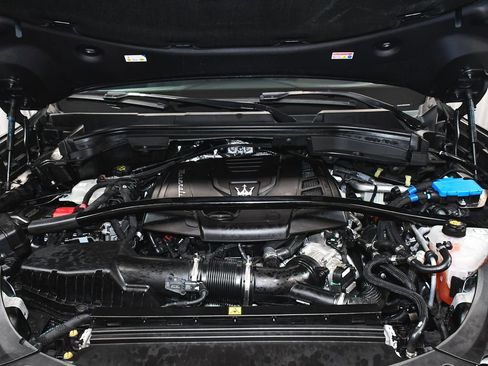 Used 2024 Maserati Grecale GT image 71