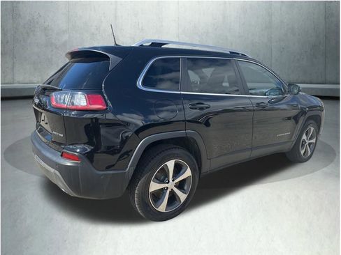 Used 2021 Jeep Cherokee Limited AWD/4WD image 6