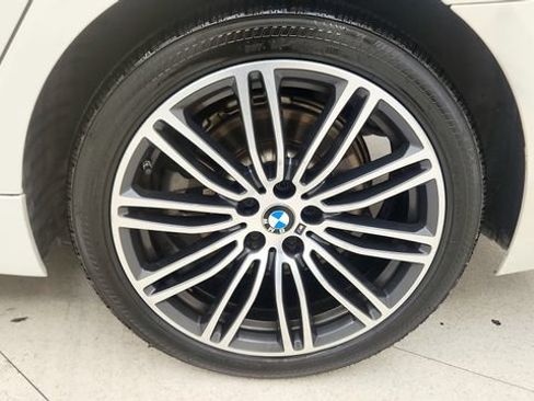 Used 2018 BMW 530e w/ M Sport Package 2 RWD image 78