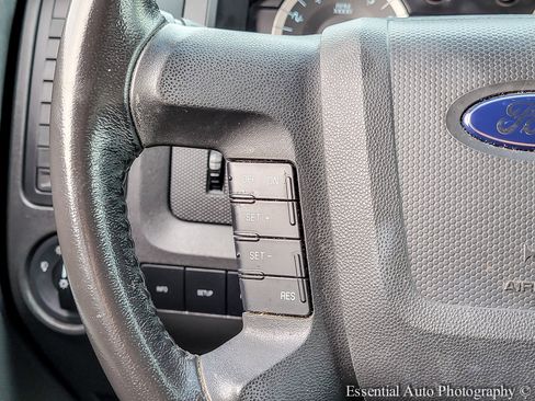 Used 2012 Ford Escape XLT AWD/4WD image 12