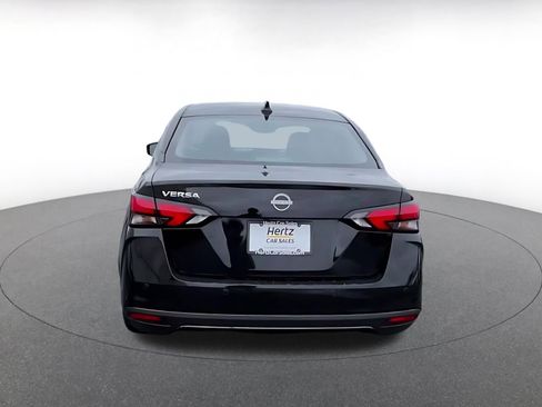 Used 2025 Nissan Versa SV FWD image 12