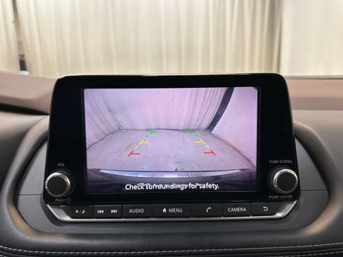 Certified 2023 Nissan Rogue SV image 15