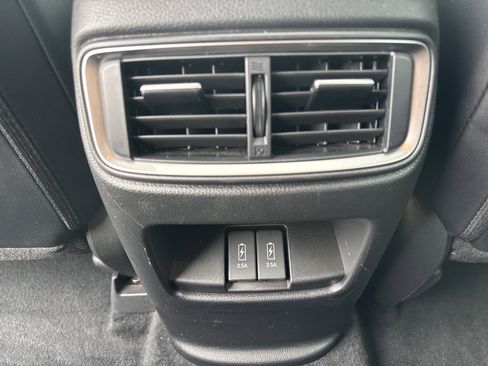 Used 2018 Honda CR-V Touring image 13