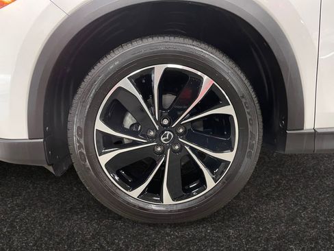 Used 2023 MAZDA CX-5 AWD 2.5 S w/ Premium Package image 13