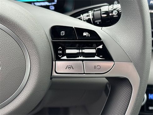 New 2026 Hyundai Elantra Blue image 25