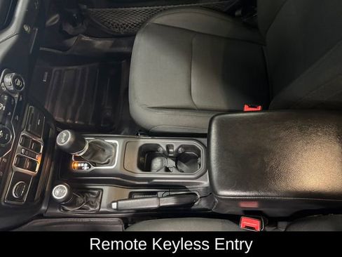 Used 2021 Jeep Wrangler Unlimited Sport image 16