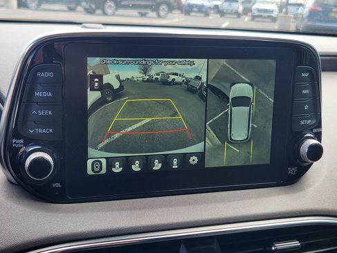 Used 2020 Hyundai Santa Fe Limited image 18