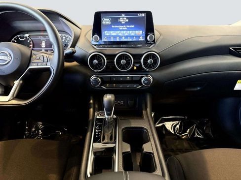 New 2025 Nissan Sentra SV image 19