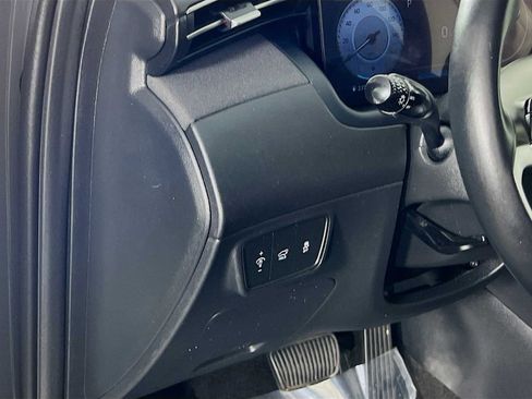 Used 2024 Hyundai Tucson SEL w/ Convenience Package AWD/4WD image 10