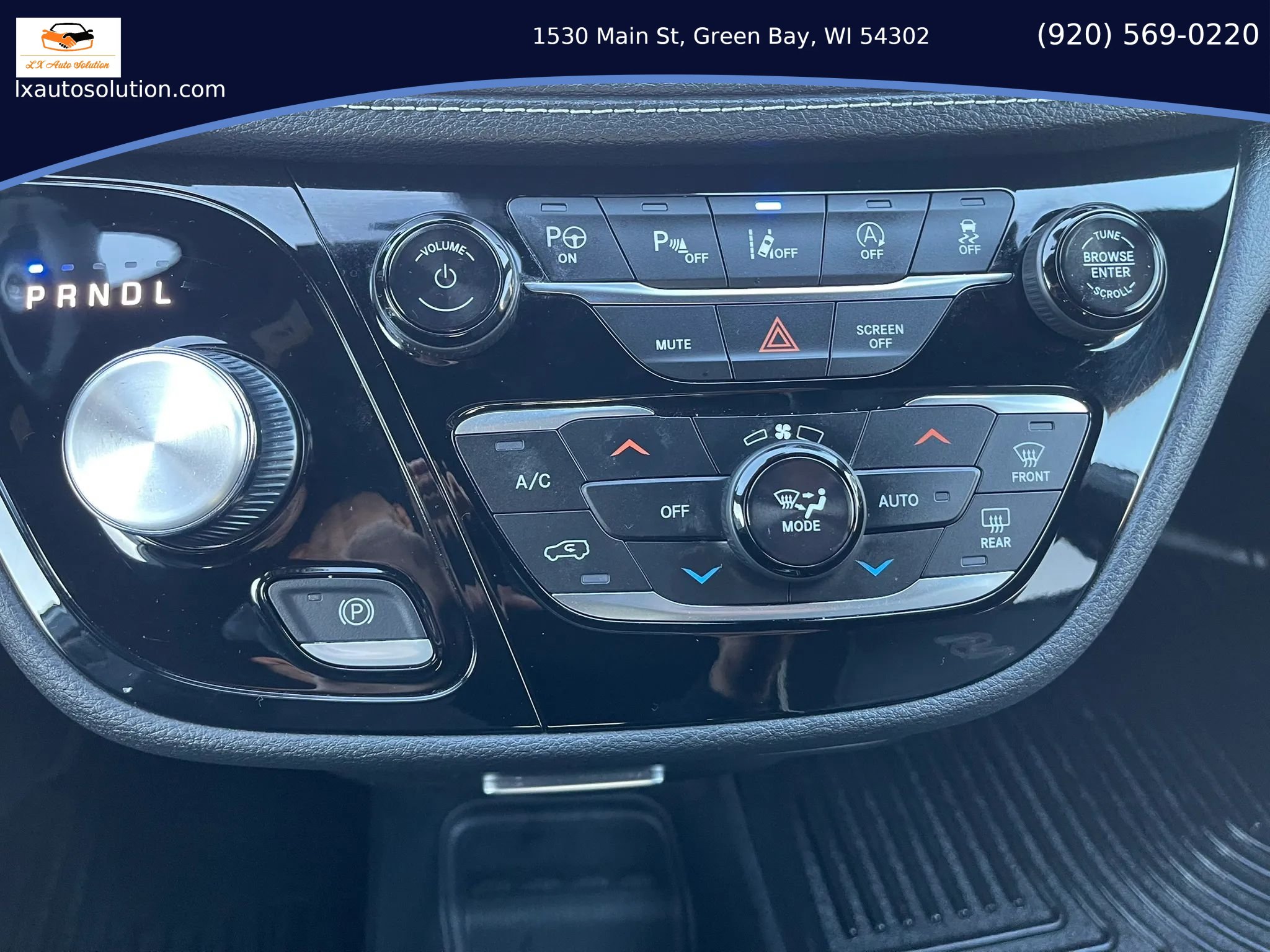 Used 2019 Chrysler Pacifica Limited FWD image 30