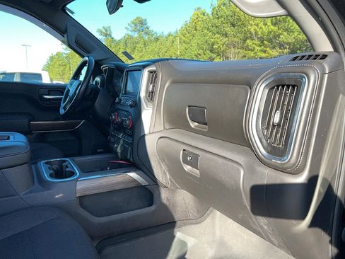 Used 2020 Chevrolet Silverado 1500 RST image 24
