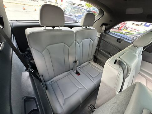 Used 2018 Audi Q7 3.0T Prestige AWD/4WD image 30