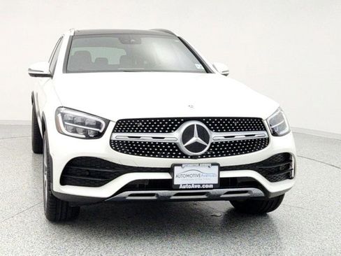 Used 2022 Mercedes-Benz GLC 300 GLC 300 4MATIC SUV with AMG Li image 2