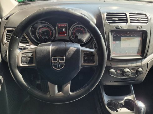 Used 2018 Dodge Journey Crossroad w/ Nav & Sun Group FWD image 22