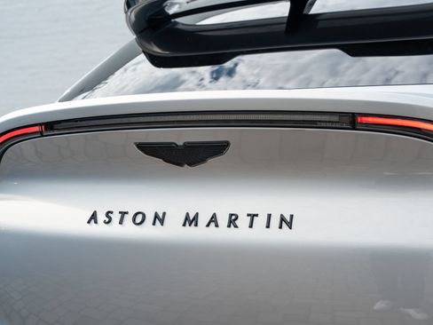 Used 2023 Aston Martin DBX 707 AWD/4WD image 8