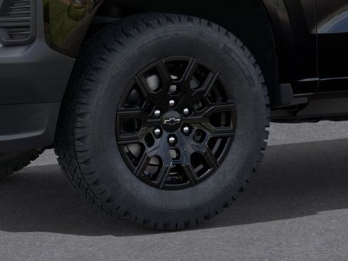 New 2026 Chevrolet Colorado W/T w/ WT Custom Package AWD/4WD image 9