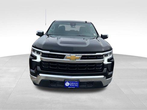 Used 2025 Chevrolet Silverado 1500 LT image 10