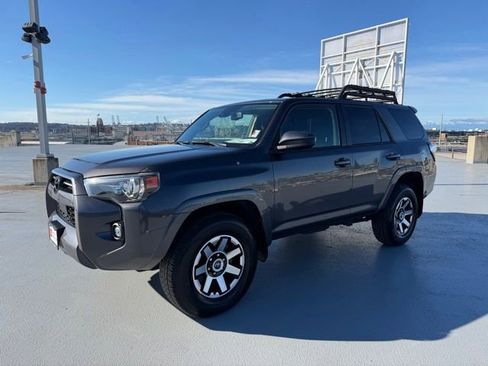 Certified 2021 Toyota 4Runner SR5 image 12