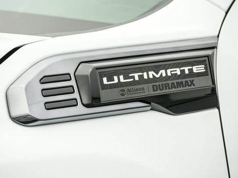 Used 2025 GMC Sierra 2500 Denali Ultimate image 12