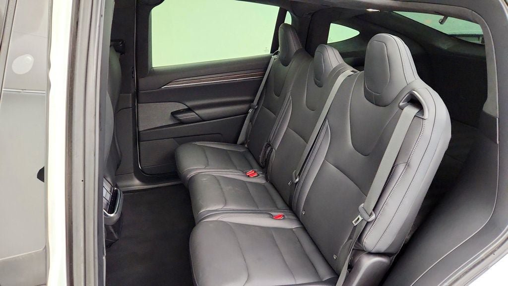 Used 2023 Tesla Model X AWD/4WD image 27