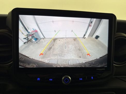 Used 2020 Jeep Wrangler Unlimited Sport image 27