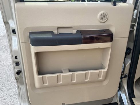Used 2008 Ford F450 Lariat AWD/4WD image 45