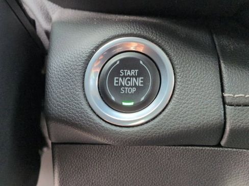 Certified 2023 Buick Envision Essence image 15