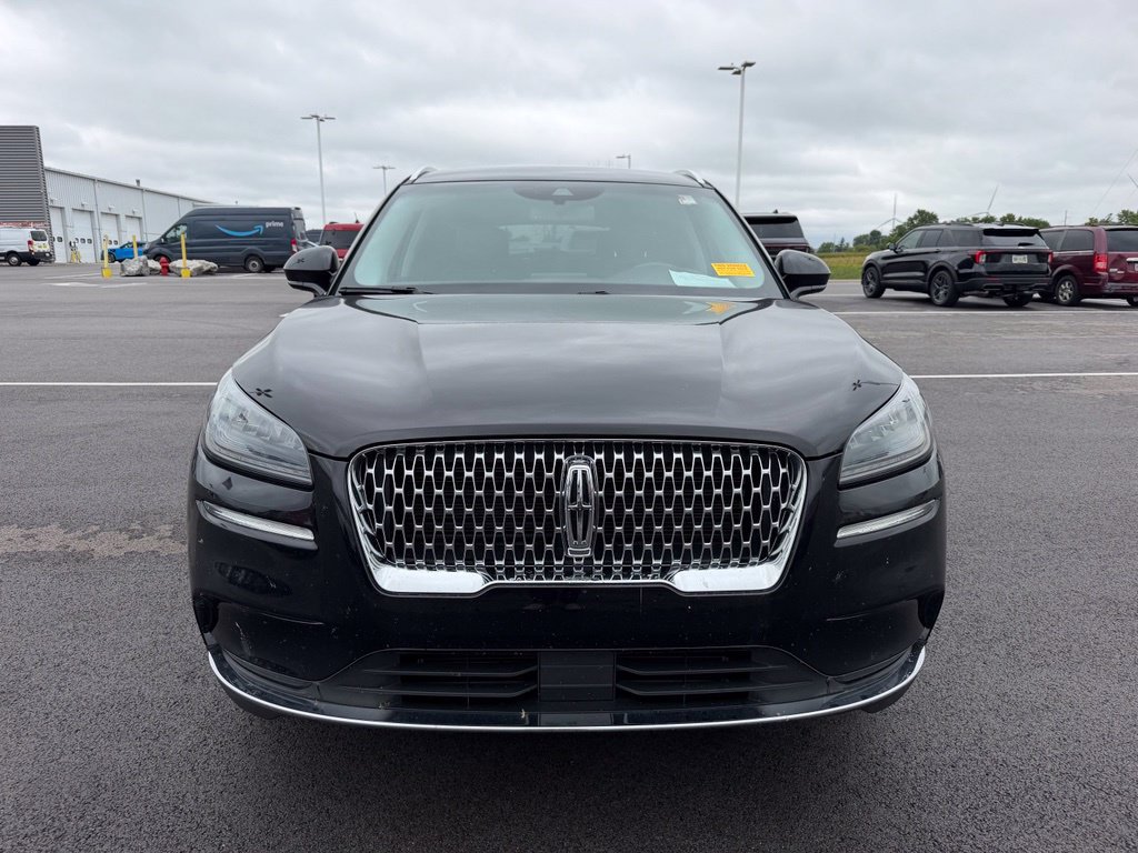 Used 2022 Lincoln Corsair AWD w/ Equipment Group 101A image 2