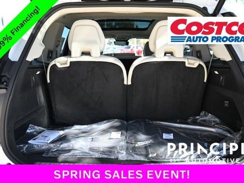 New 2026 Volvo XC90 B6 Ultra w/ Lounge Package AWD/4WD image 13
