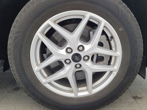 Used 2023 Ford Edge SEL image 31