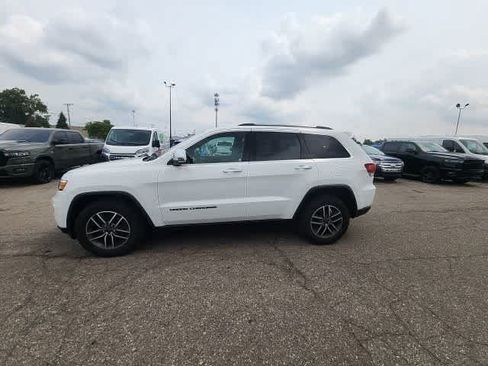 Certified 2020 Jeep Grand Cherokee Limited AWD/4WD image 28