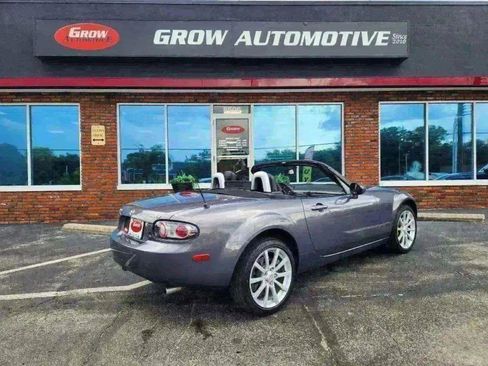Used 2007 MAZDA MX-5 Miata Grand Touring w/ Premium Pkg image 9