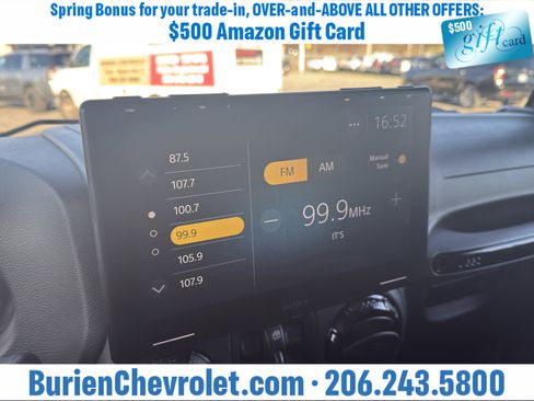 Used 2015 Jeep Wrangler Unlimited Sahara image 16