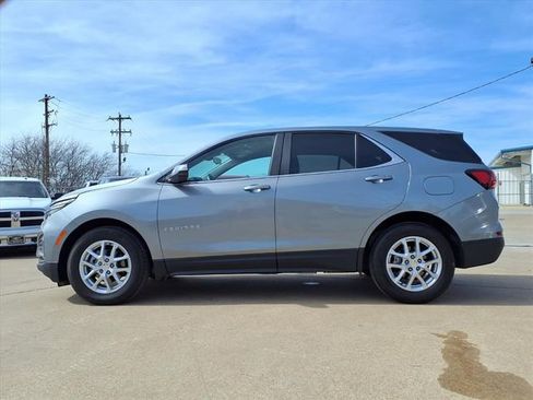Used 2024 Chevrolet Equinox LT image 7