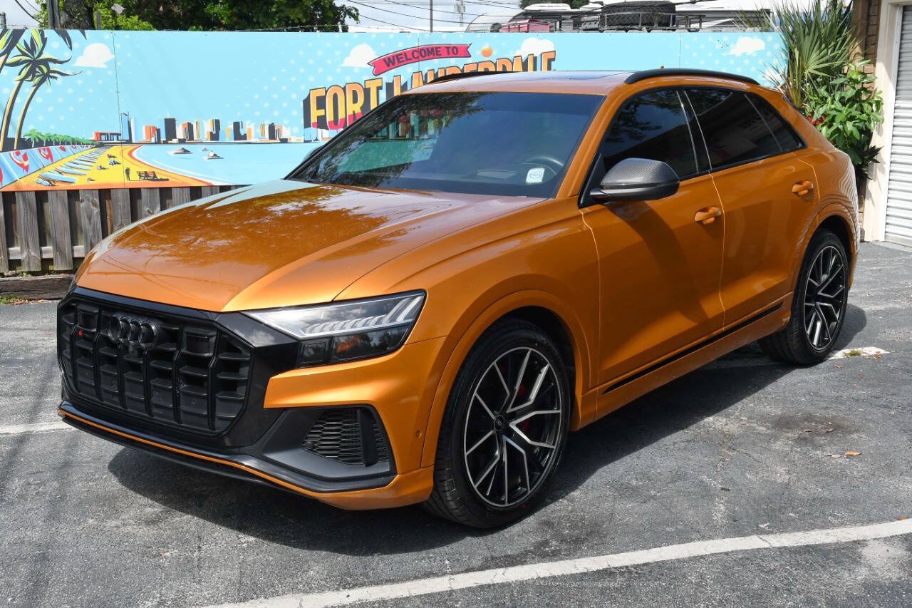 Used 2021 Audi SQ8 Prestige AWD/4WD image 2