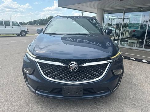 Used 2023 Buick Enclave Avenir w/ Avenir Technology Package AWD/4WD image 2