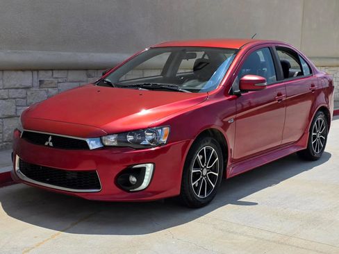 Used 2017 Mitsubishi Lancer Sedan FWD image 7
