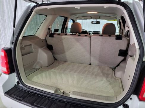 Used 2011 Ford Escape XLT image 46