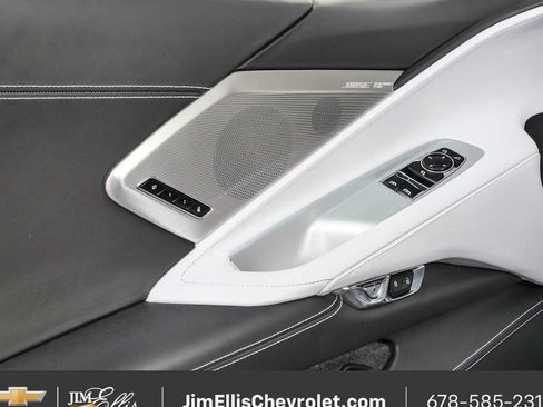 Used 2021 Chevrolet Corvette Stingray Premium Cpe w/ Z51 Performance Package RWD image 6