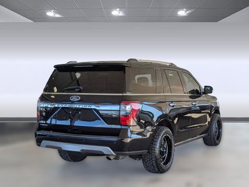 Used 2019 Ford Expedition Limited w/ Equipment Group 301A image 8