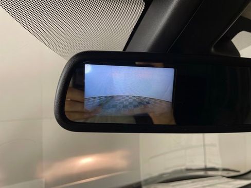 New 2025 Chevrolet Express 3500 Work Van w/ Driver Convenience Package image 31