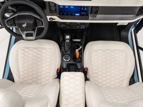 Used 2025 Ford Bronco 4-Door image 39