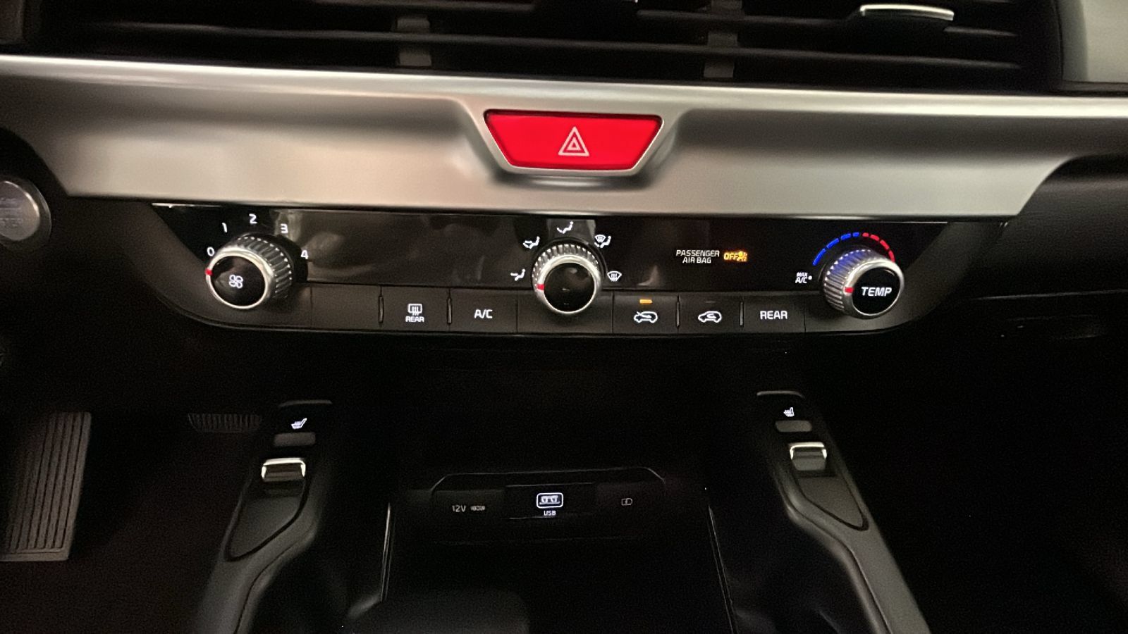 Used 2021 Kia Telluride S AWD/4WD image 26