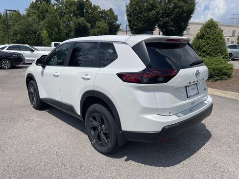 New 2026 Nissan Rogue SV AWD/4WD image 5