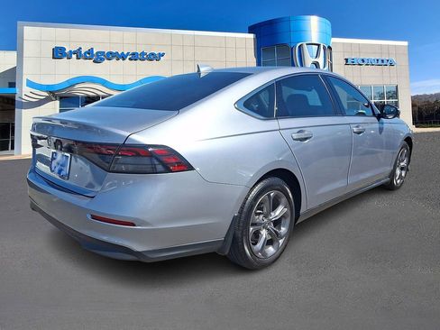 Used 2023 Honda Accord EX image 6